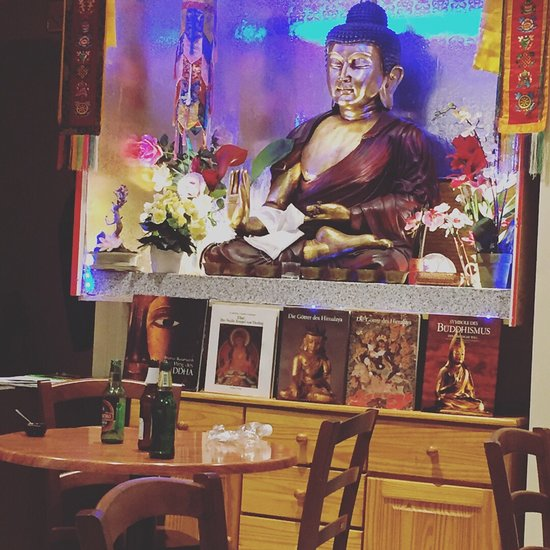 Buddha-Altar im Restaurant